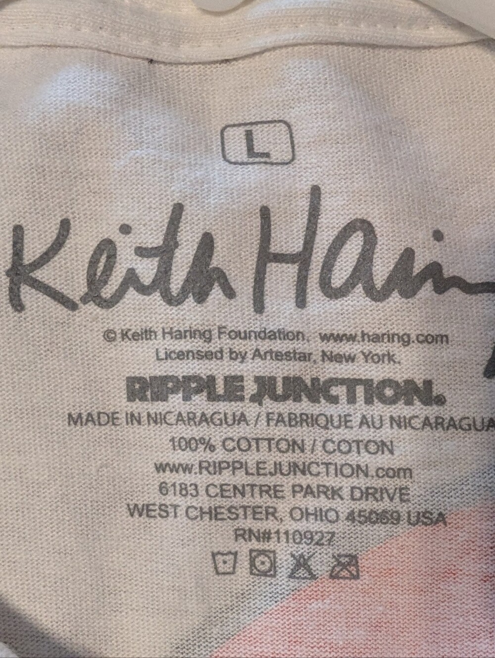 Kieth Haring Tee Shirt Keith Haring Smiling Heart Men NEW - Picture 16 of 16